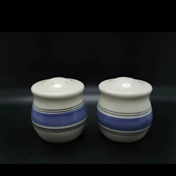 Pfaltzgraff - Rio Pattern (#49) Salt & Pepper Shaker Set - Mexico - Picture 6 of 8